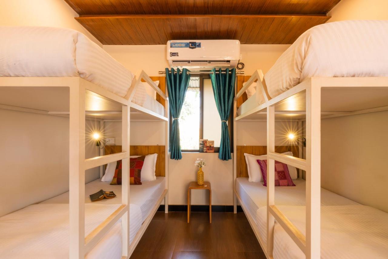 Zostel Kolad Hostel Ngoại thất bức ảnh