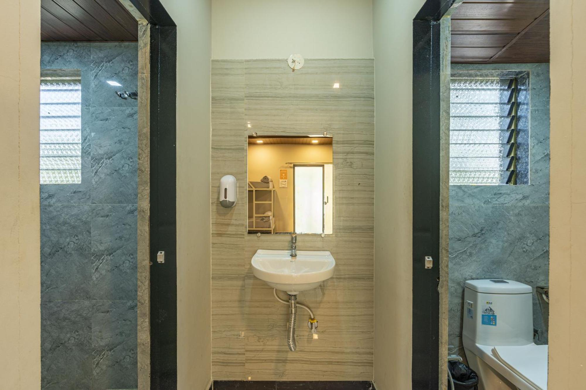Zostel Kolad Hostel Phòng bức ảnh