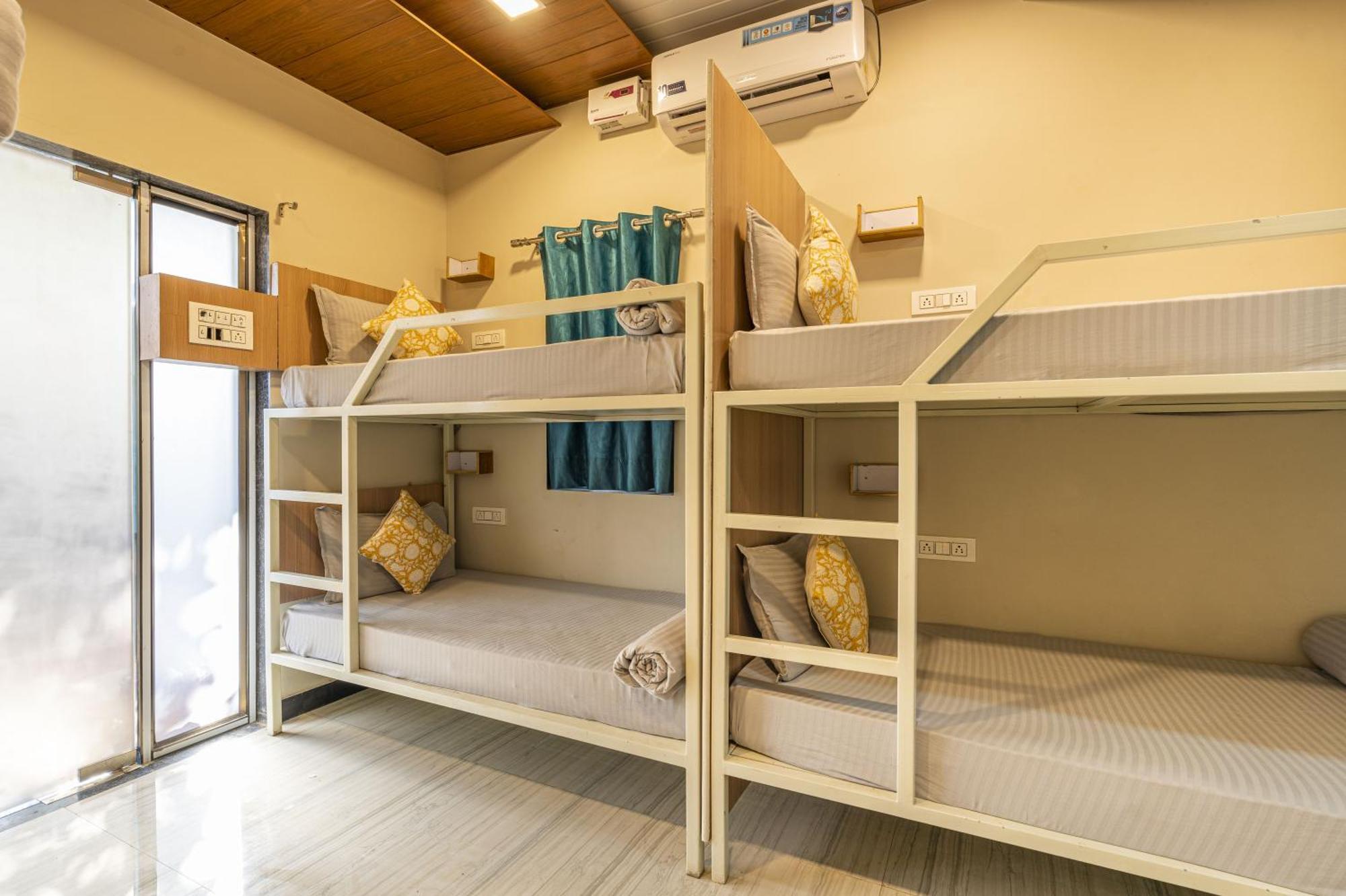 Zostel Kolad Hostel Phòng bức ảnh